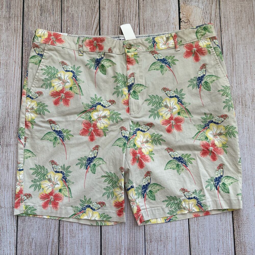 NWT Men's 42 IZOD Saltwater Sandbar Printed Flat Front Short